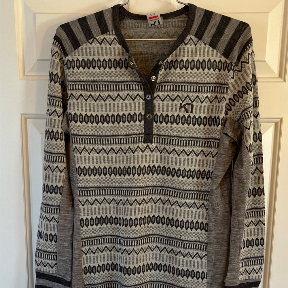 Kari Traa Women’s  Black and Gray Patterned Crewneck wool Sweater
